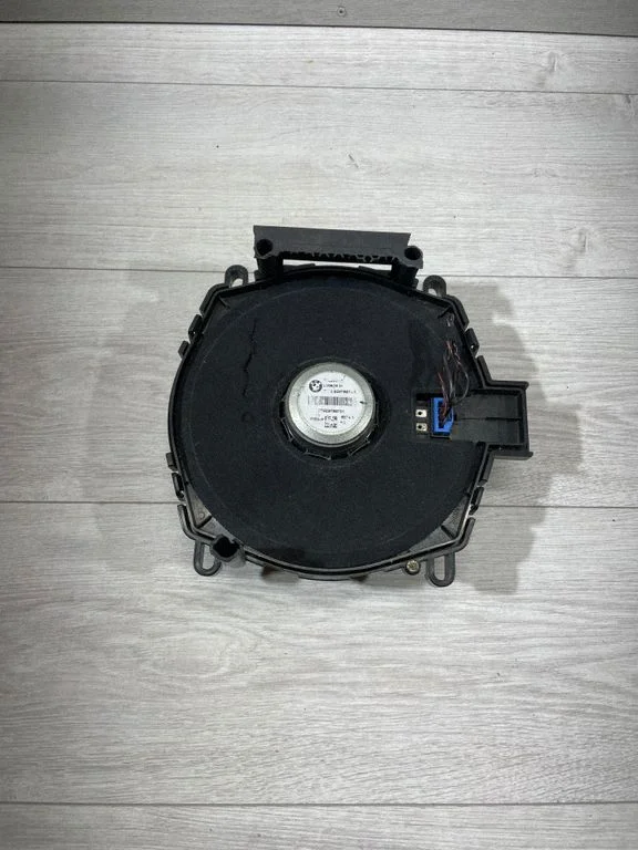Subwoofer speaker 9297897