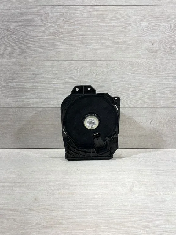 Subwoofer speaker 9210148