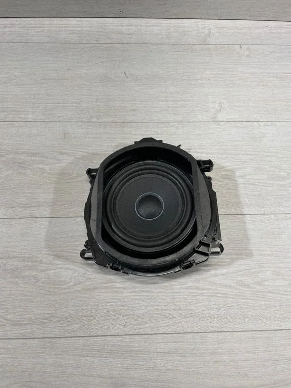 Subwoofer speaker 9297897