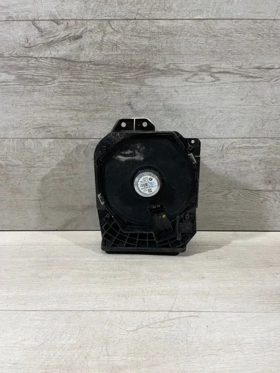 Subwoofer speaker 9210148