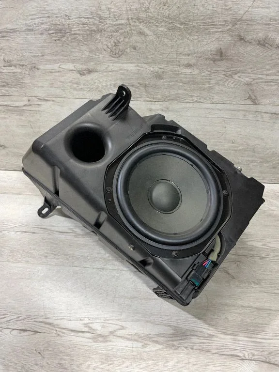 Subwoofer speaker 107974700D – Tesla Model 3 (2017-)