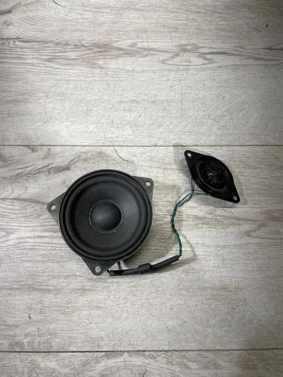 Panel speaker – BMW 5 Series F10 F11 (2009-2016)