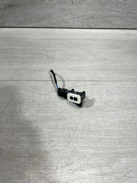 Airbag deployment crash/impact sensor 9234989