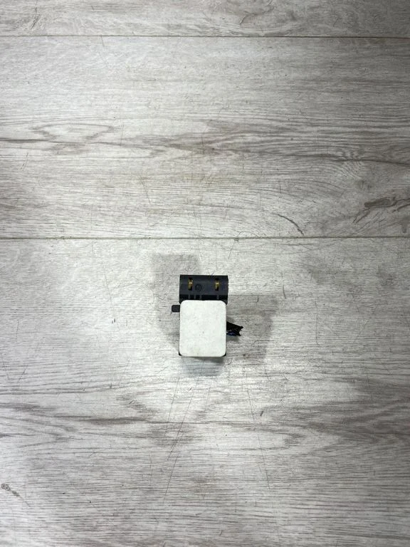 Airbag deployment crash/impact sensor – BMW 3 Series E92 E93 (2005-2014)