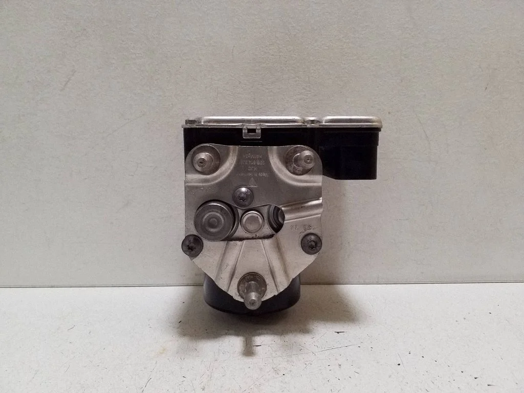 Pompa ABS 95B907379F
