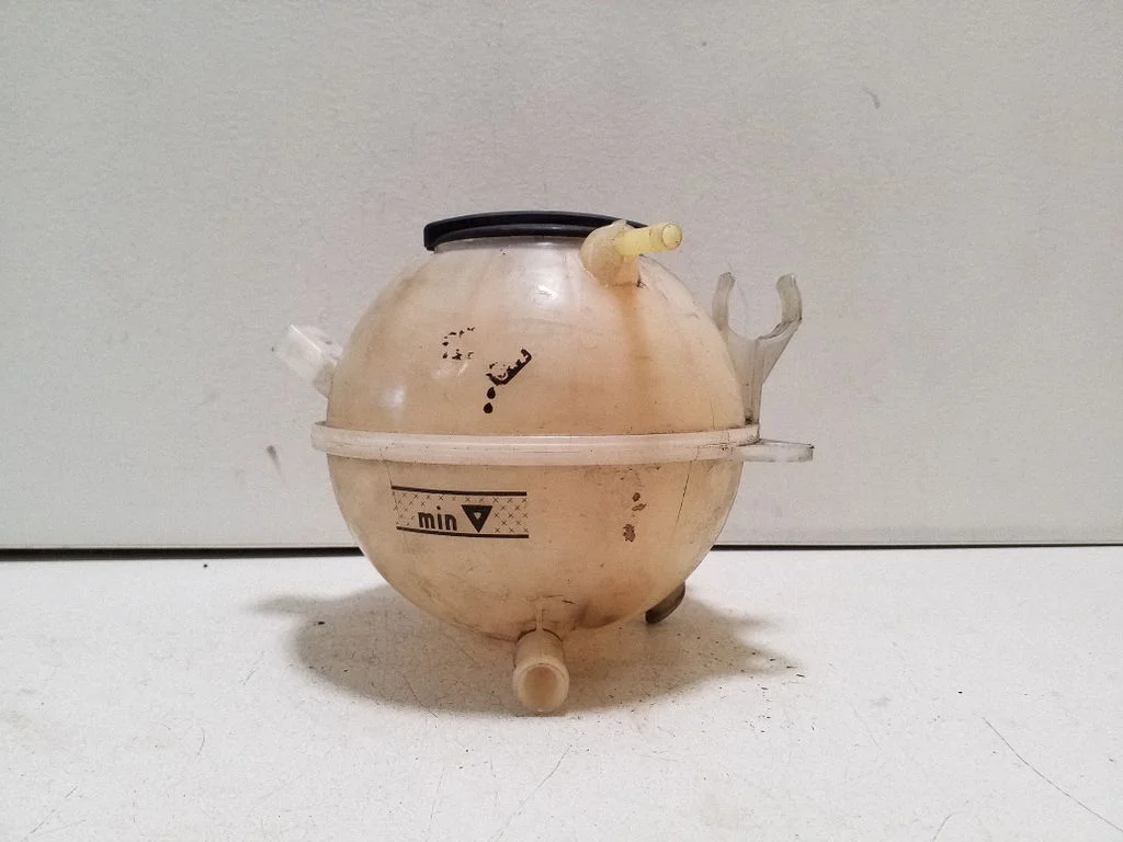 Zbiorniczek płynu hamulcowego 1K0121407A