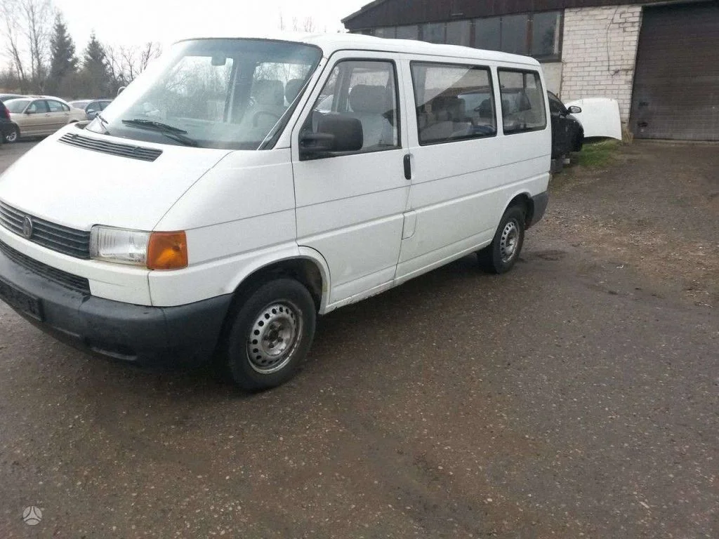 Volkswagen Transporter/Caravelle