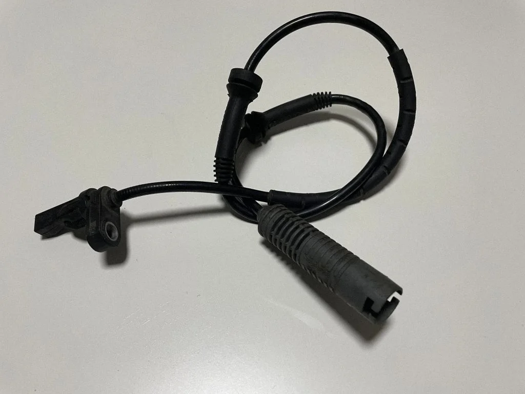 Esimene piduri ABS-andur – BMW 1-seeria E82 E88 (2007-2014)