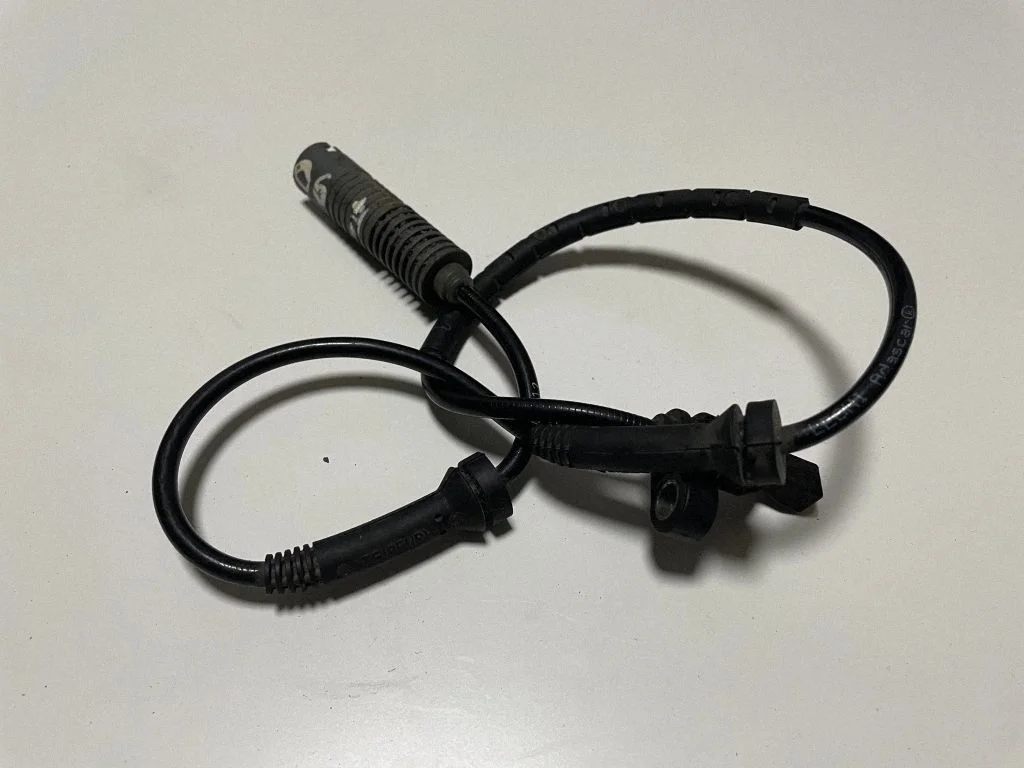 Esimene piduri ABS-andur – BMW 3-seeria E90 E91 (2005-2012)