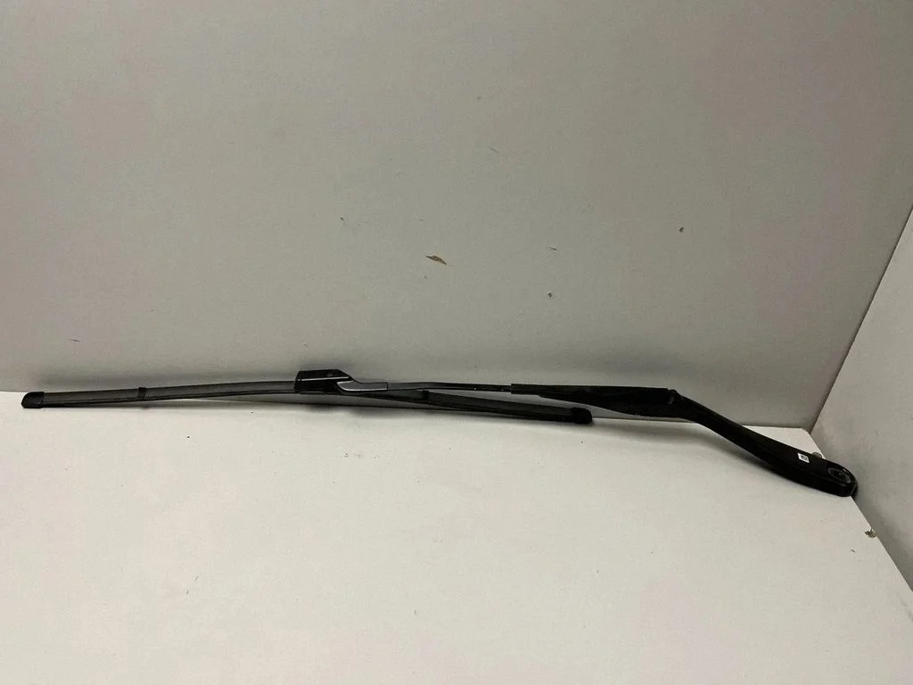 Windshield/front glass wiper blade – BMW X5M G05 F95 (2019-)
