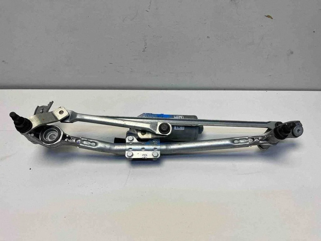Tīrītāju mehānisma komplekts – BMW 3. sērija E92 E93 (2005-2014)