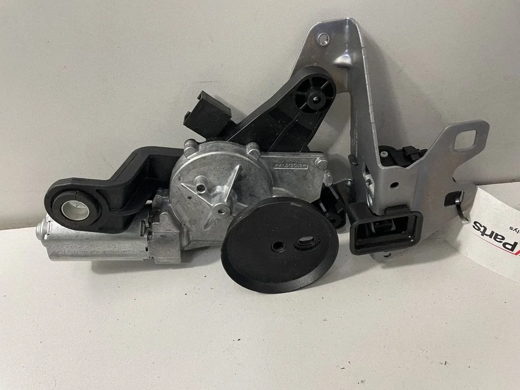 Tagaklaasi kojamehe mootor – BMW 5-seeria F10 F11 (2009-2016)