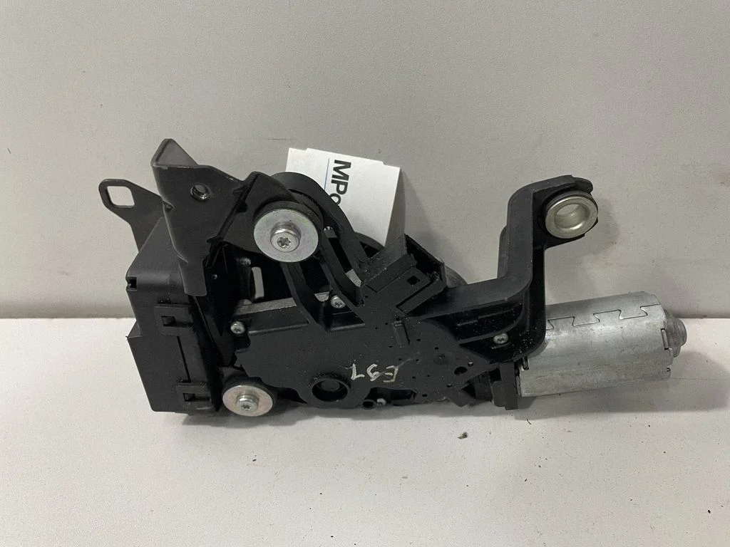 Rear window wiper motor – BMW 3 Series E90 E91 (2005-2012)