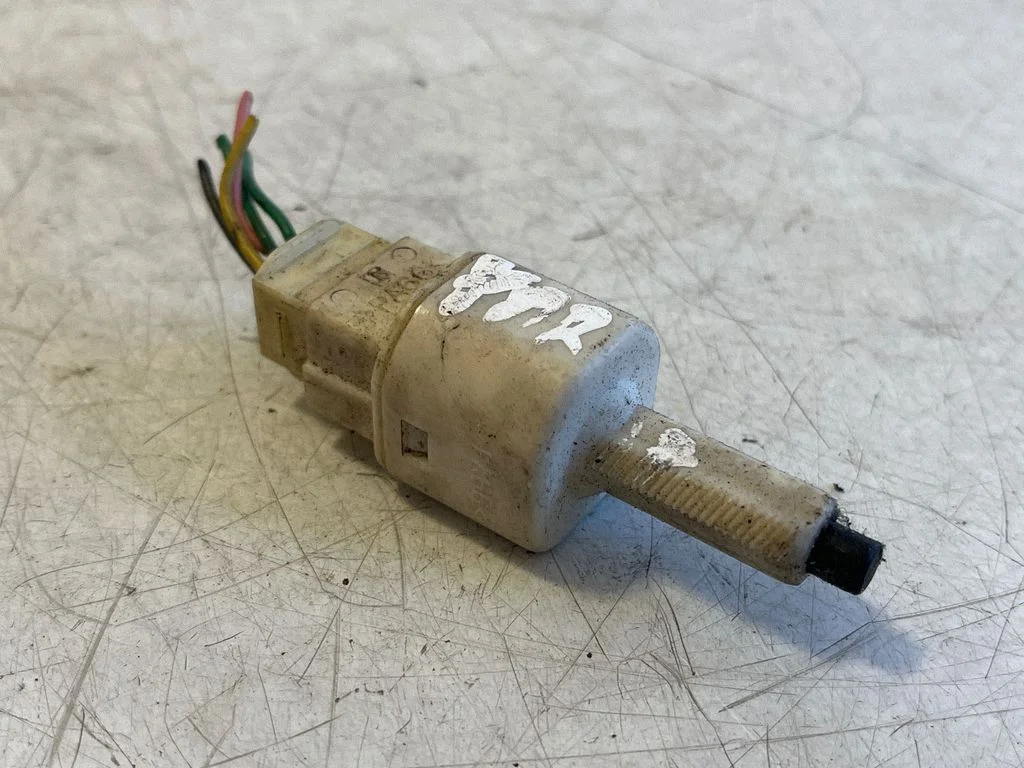 Brake pedal sensor switch 2701