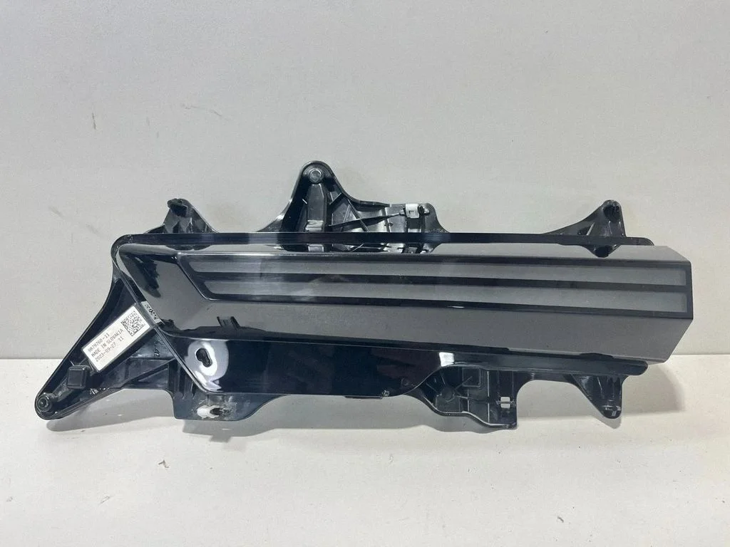 Tailgate rear/tail lights 9879760 – BMW XM (2022-)