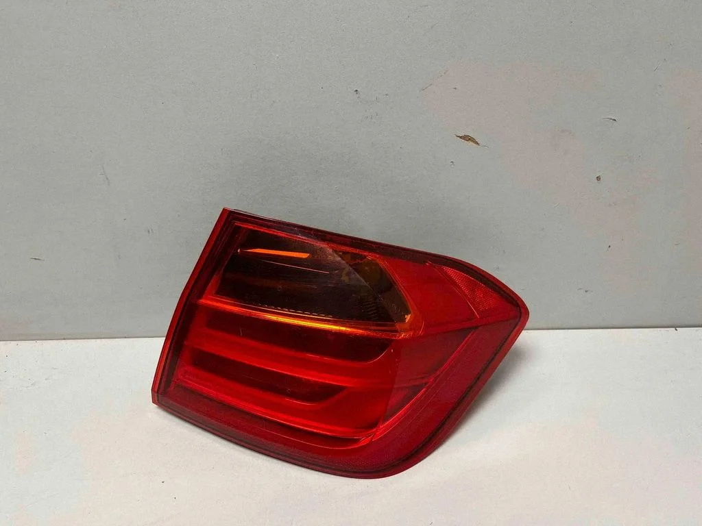 Rear/tail lights