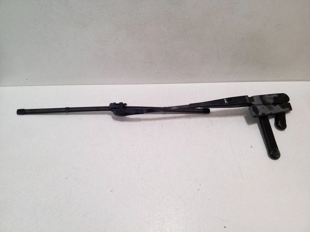 Front wiper blade arm 7P0955410B