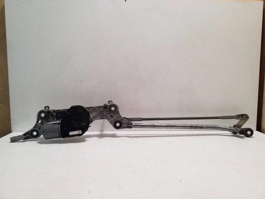 Front wiper linkage and motor 7P0955119