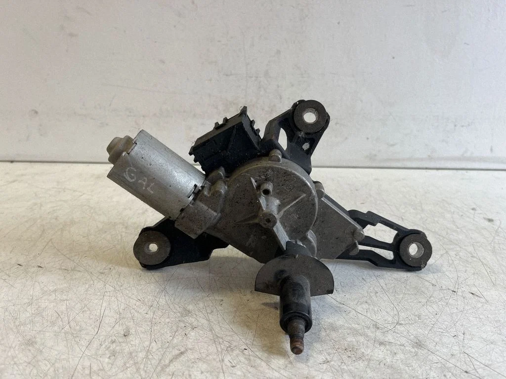 Rear window wiper motor 0390201825
