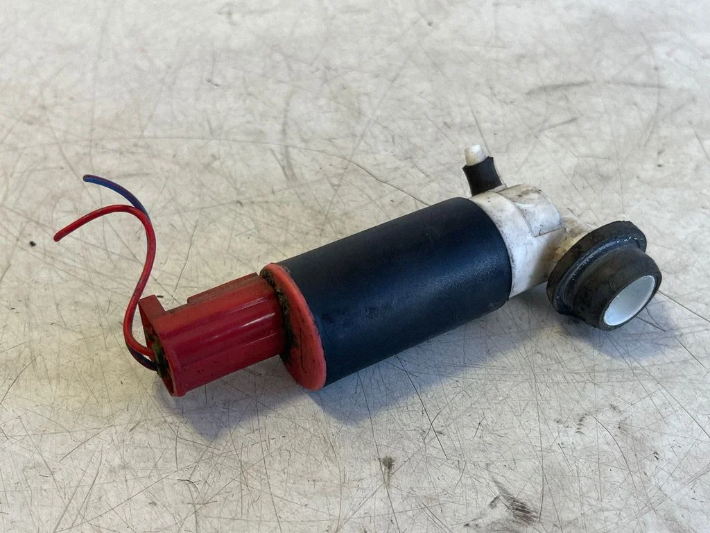 Windscreen/windshield washer pump