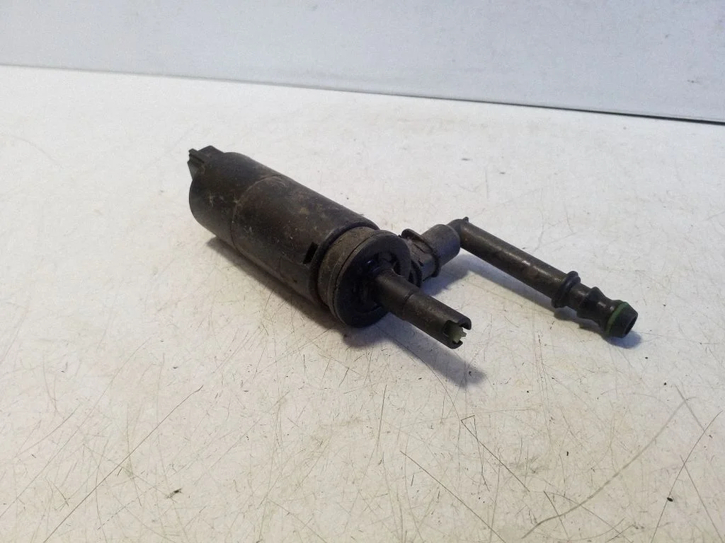 Tulepesuvedeliku pump 3B7955681