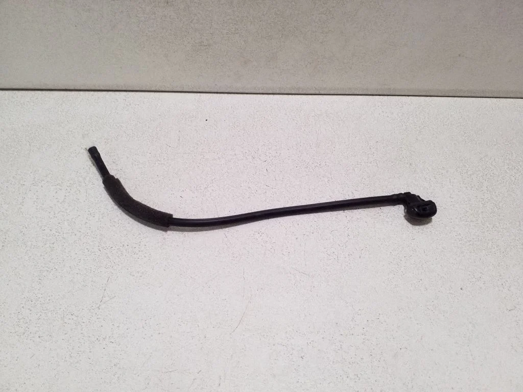 Langų skysčio purkštukas (-ai) galinio stiklo