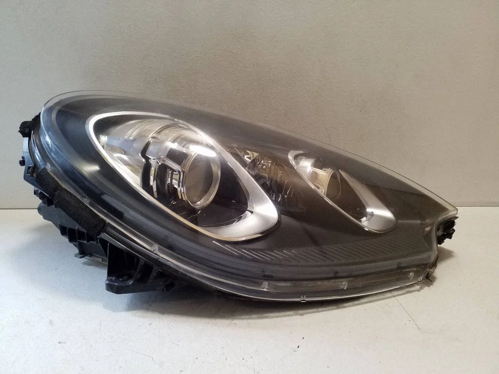 Reflektor 95B941032CH