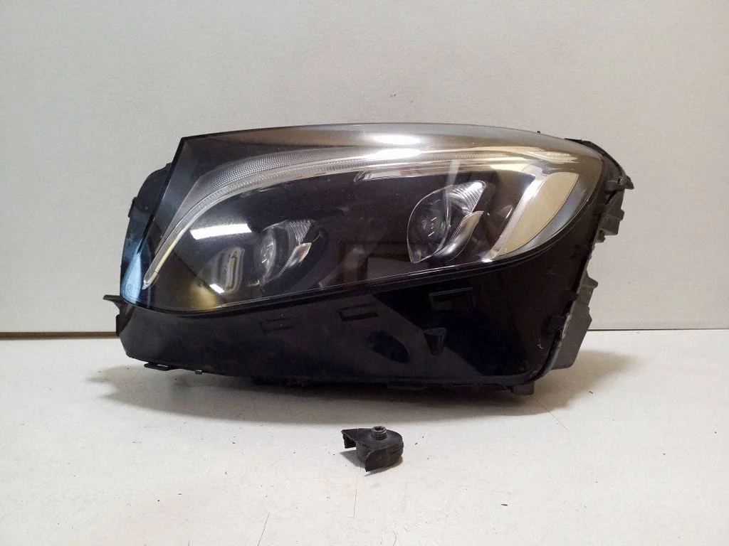 Headlight/headlamp A2539060501