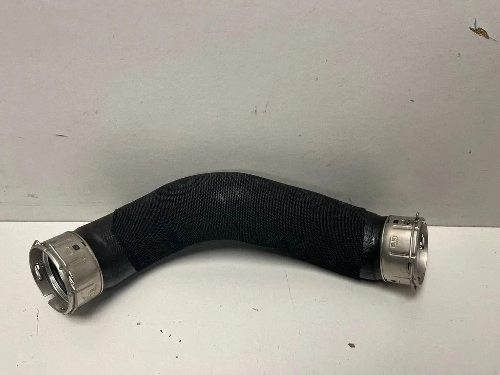 Intercooler hose/pipe 8471881