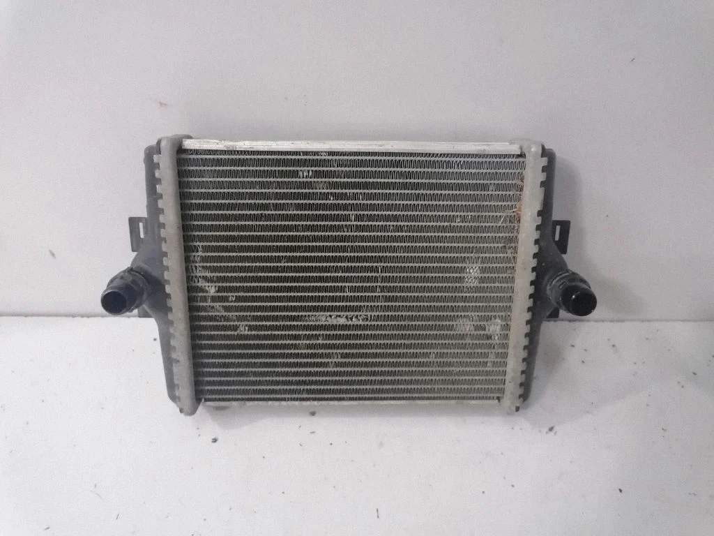 Intercooler radiator – BMW 4 Series F32 F33 (2013-2020)