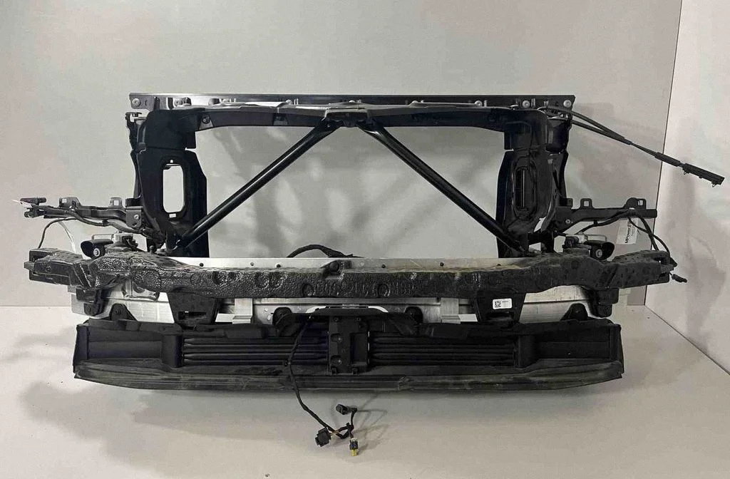 Radiatoru panelis 5A1BCB8 – BMW X6 G06 (2019-)