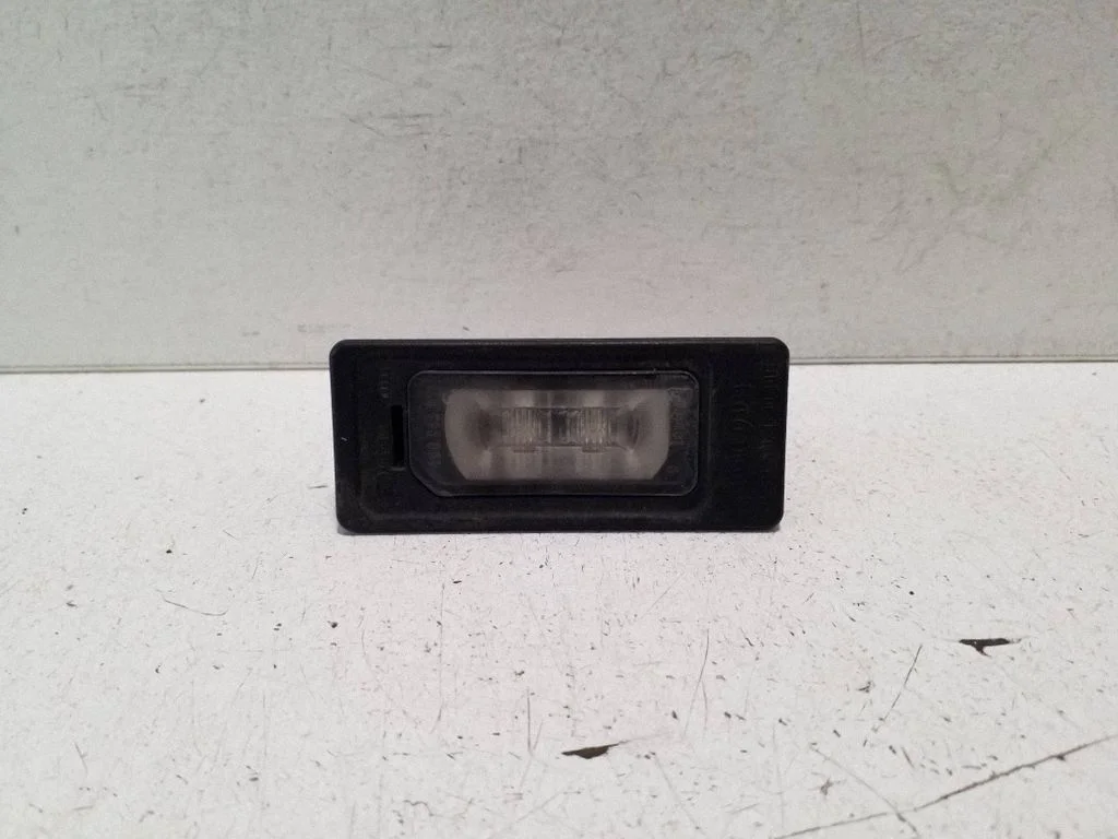Number plate light 4G0943021