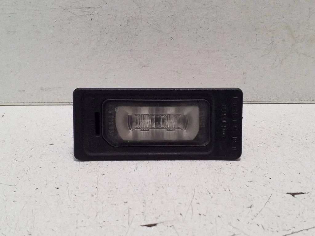 Number plate light 4G0943021