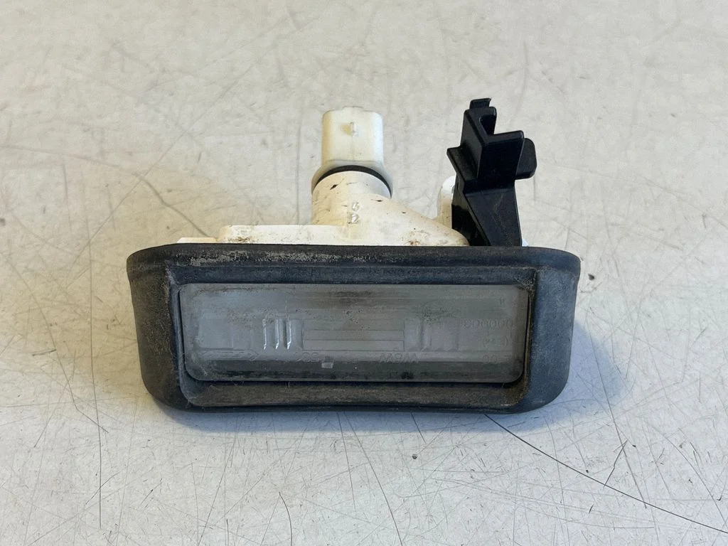 Number plate light – Opel Vivaro (2019-)