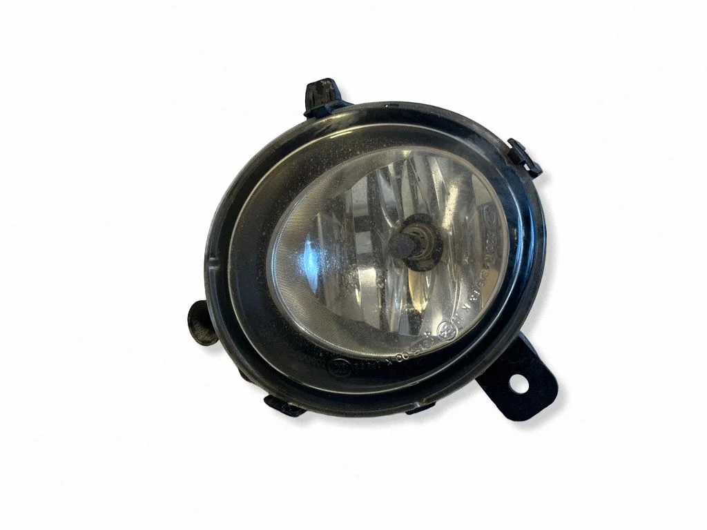 Front fog light 7248912