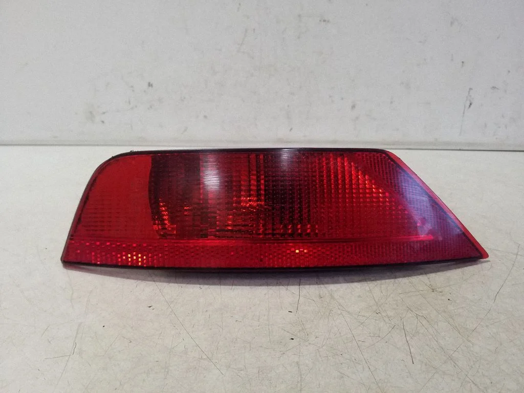 Rear fog light CN1515K272AD – Ford Kuga II (2013-2019)
