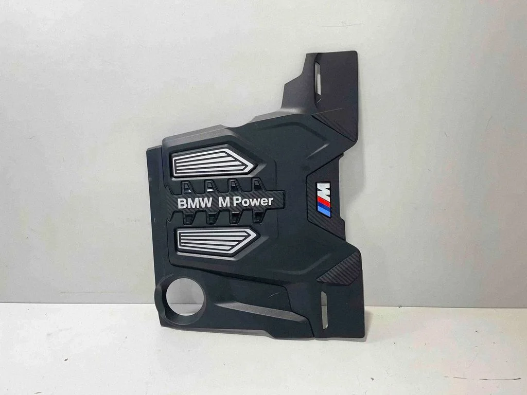 Dzinēja pārsegs (apdare) – BMW Series 8 M8 F91 F92 G14 G15 (2019-)