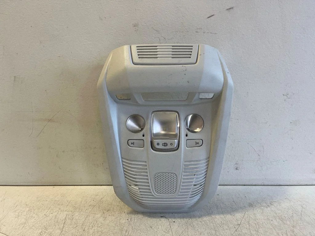 Front seat light – Peugeot 3008 II (2016-2023)