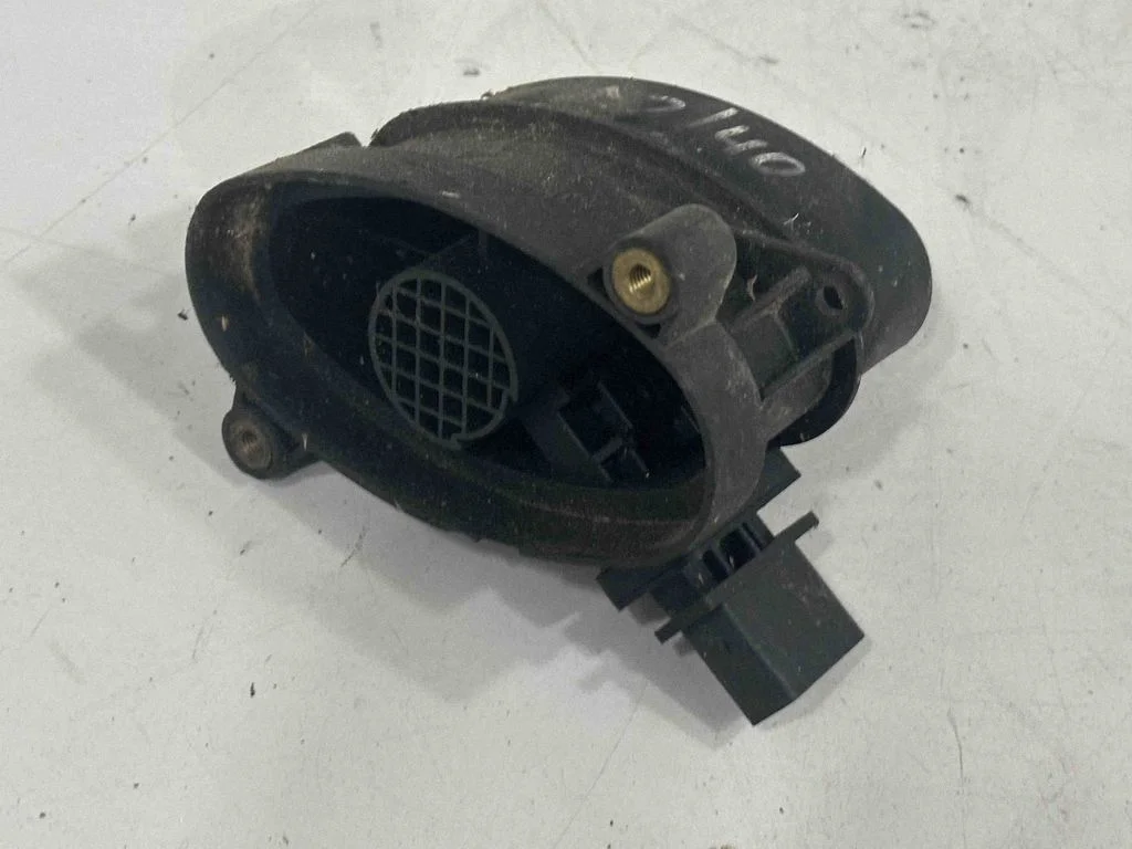 Mass air flow meter – BMW 5 Series E60 E61 (2004-2010)