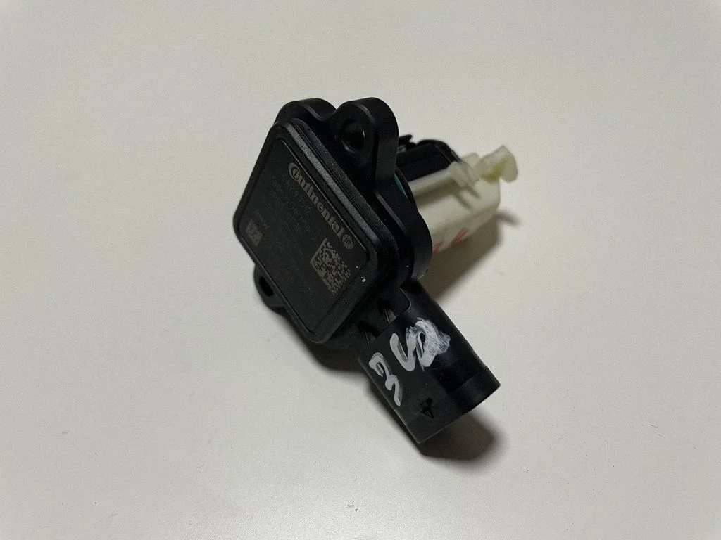 Mass air flow meter – BMW 6 Series F12 F13 (2010-2018)