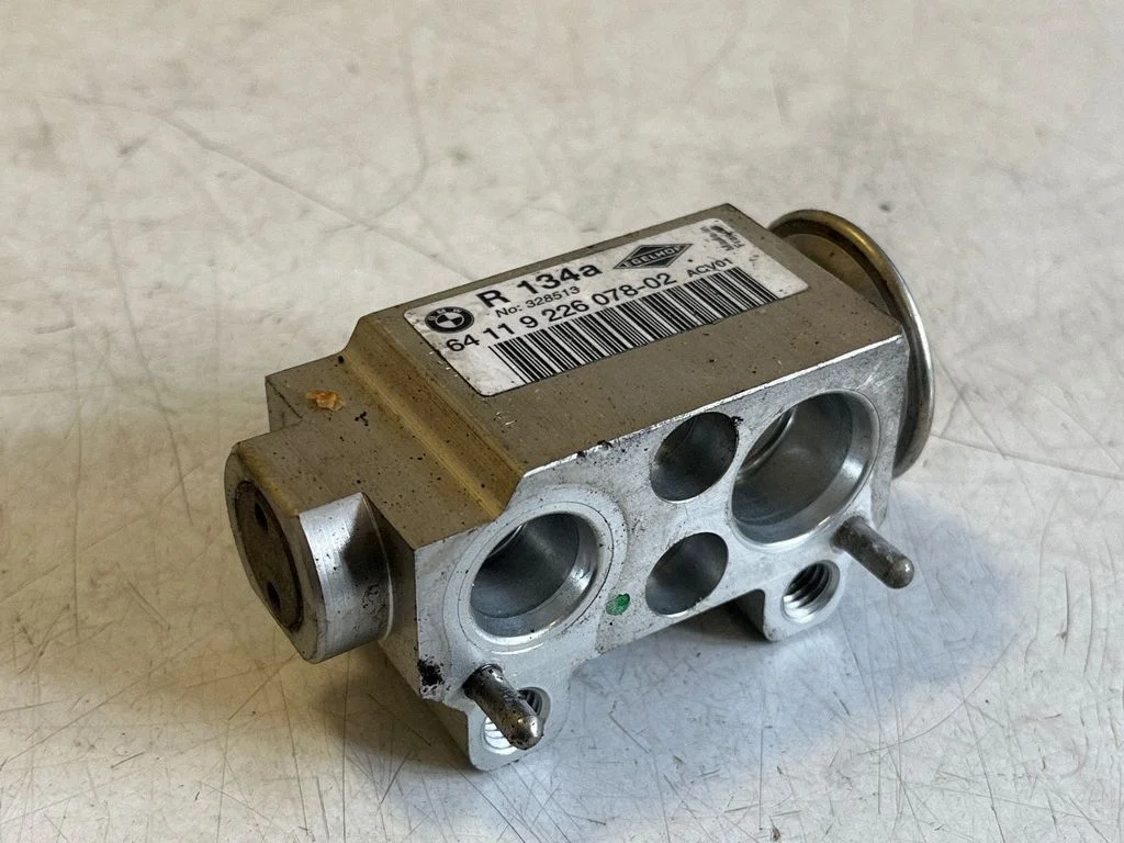 Air conditioning (A/C) expansion valve – BMW X3 F25 (2010-2017)