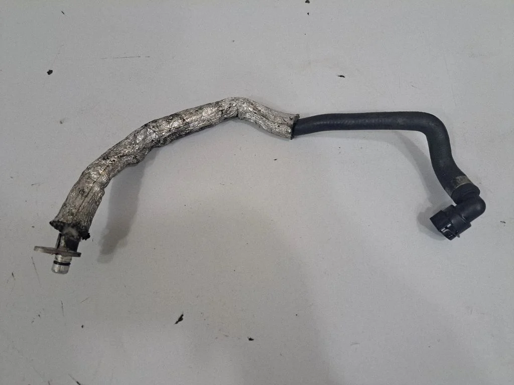 Karteri ventilatsiooni voolik 8514096