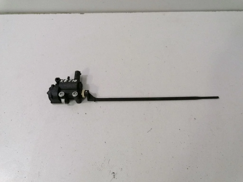 Fuel tank cap lock – BMW X5 E70 (2006-2013)