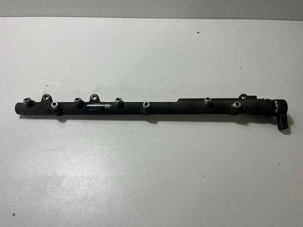 Kütuse magistraaltoru 7805726