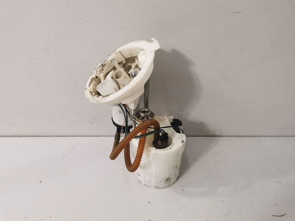 Pompa paliwa w zbiorniku – BMW Seria 3 F30 F35 F31 (2012-2018)