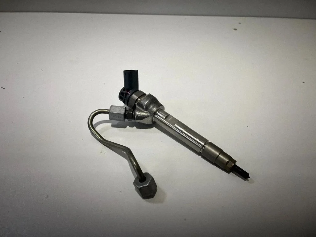 Fuel injector – BMW 5 Series G30 G31 G38 (2016-)