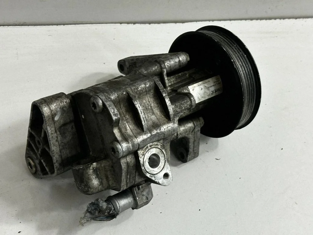 Power steering pump – BMW X5 E70 (2006-2013)