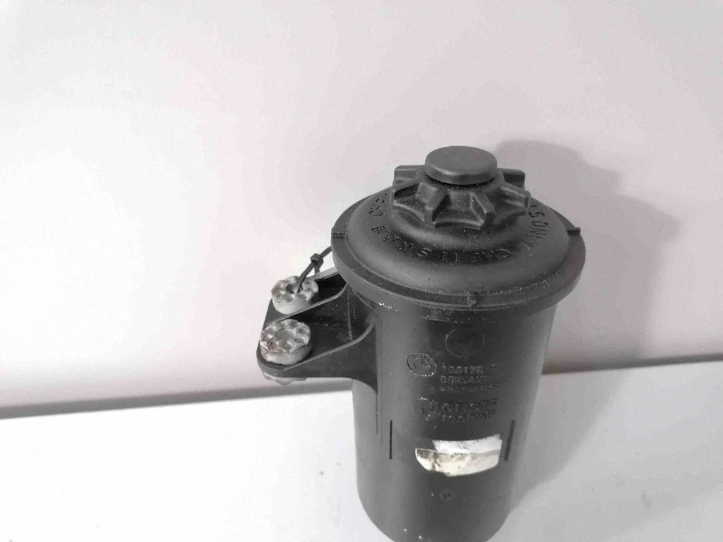 Power steering fluid tank/reservoir – BMW X5 E70 (2006-2013)