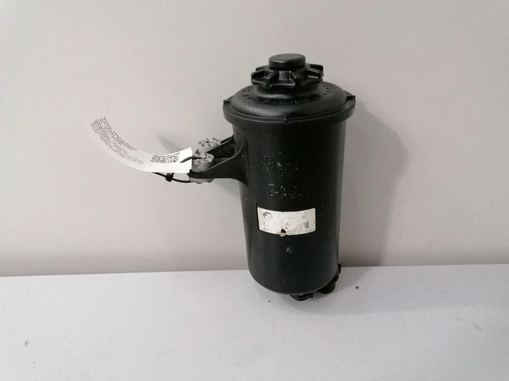 Power steering fluid tank/reservoir – BMW X5 E70 (2006-2013)