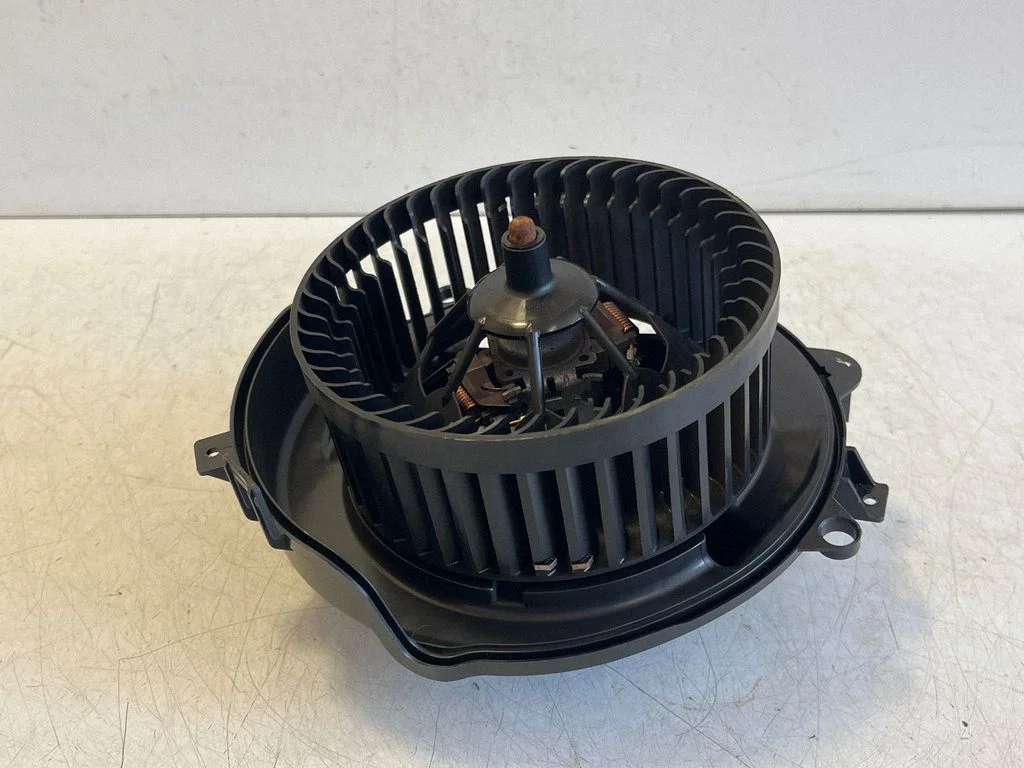 Heater fan/blower 5Q2819021C – Audi SQ2 GA (2017-)